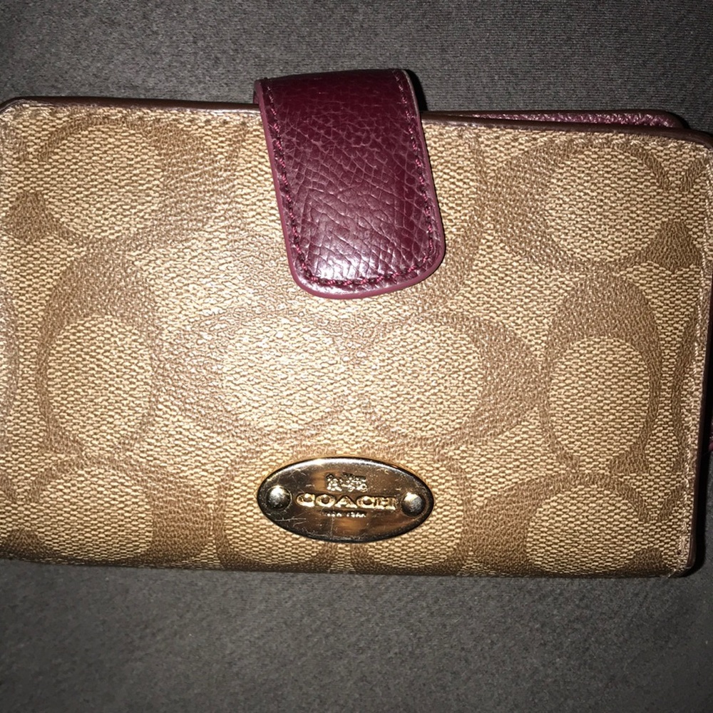 Authentic Coach wallet